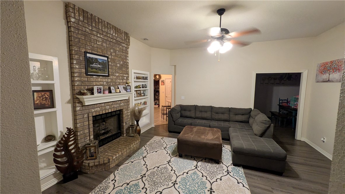 main property photo 12