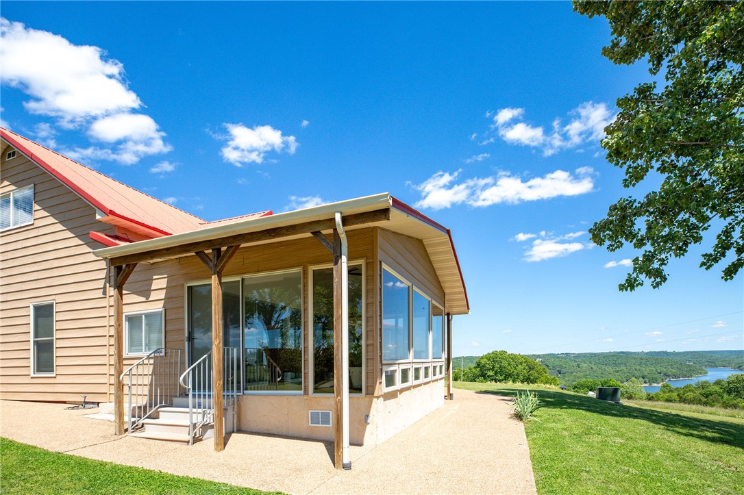 main property photo 24
