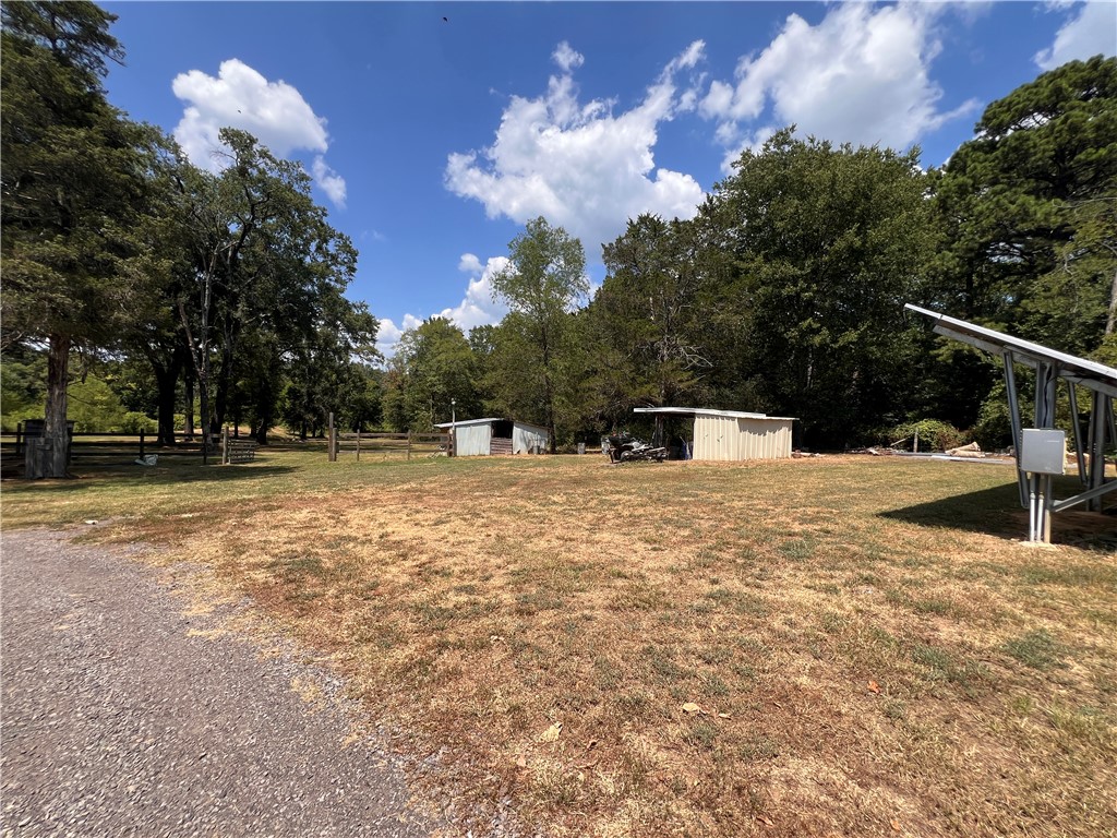 main property photo 41