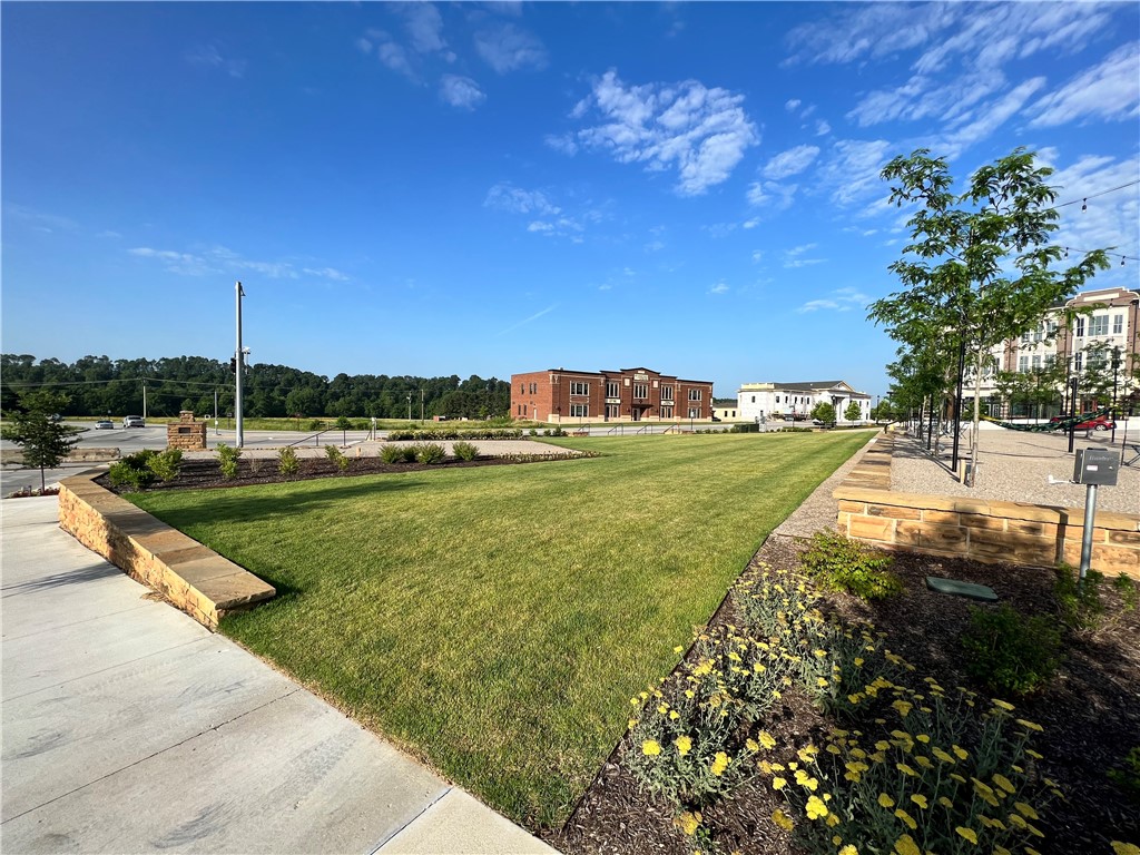 main property photo 15