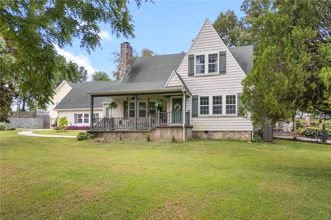main property photo 10