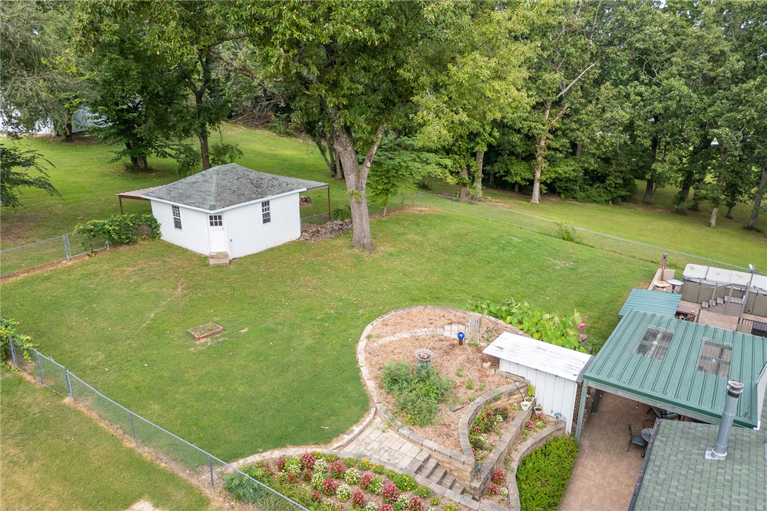 main property photo 12