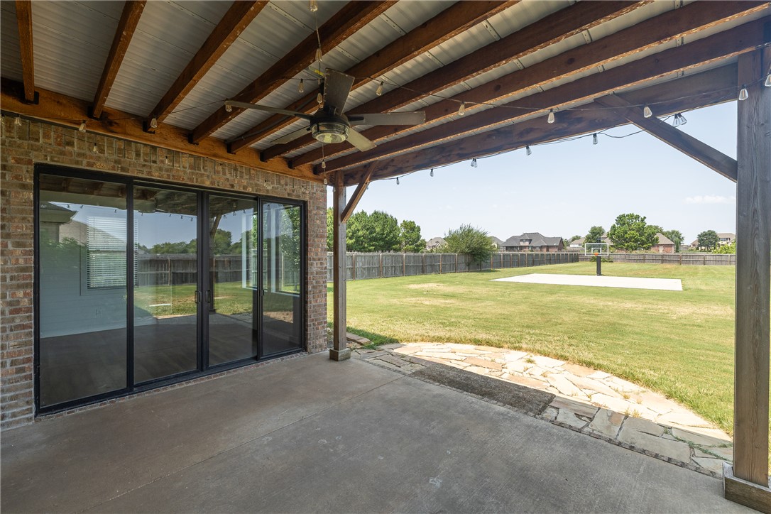 main property photo 41
