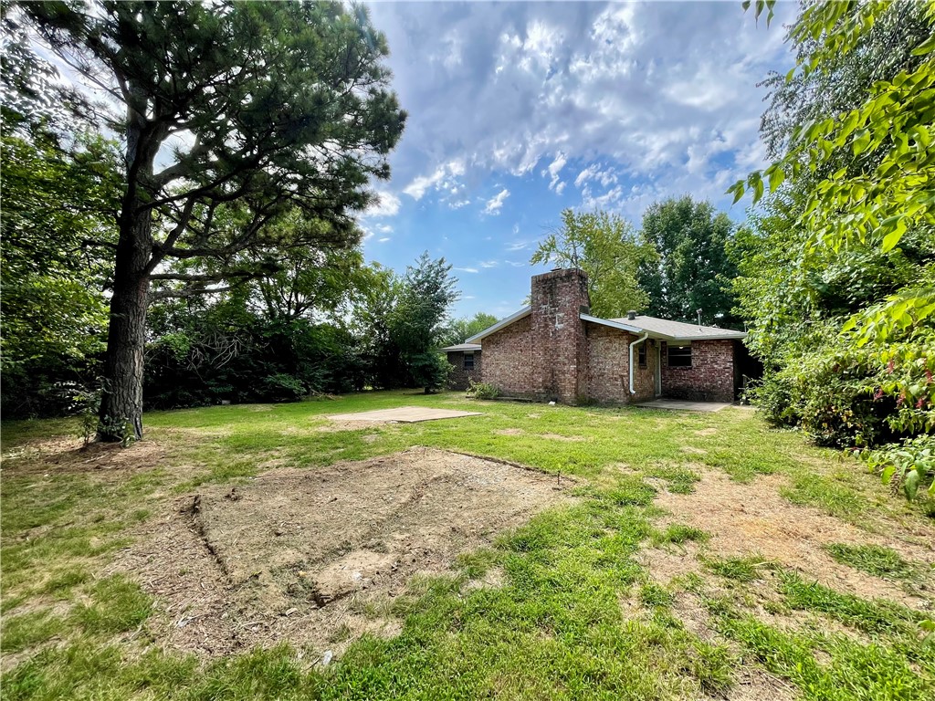 main property photo 33