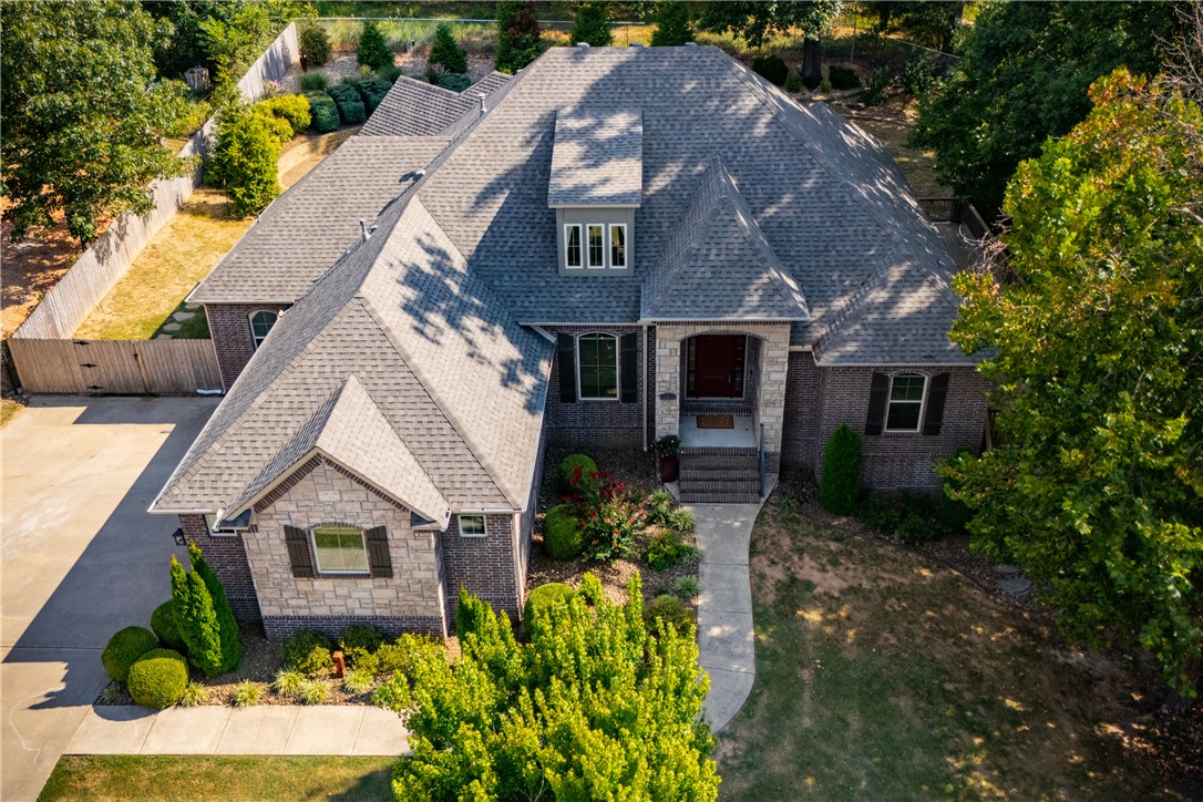 main property photo 23