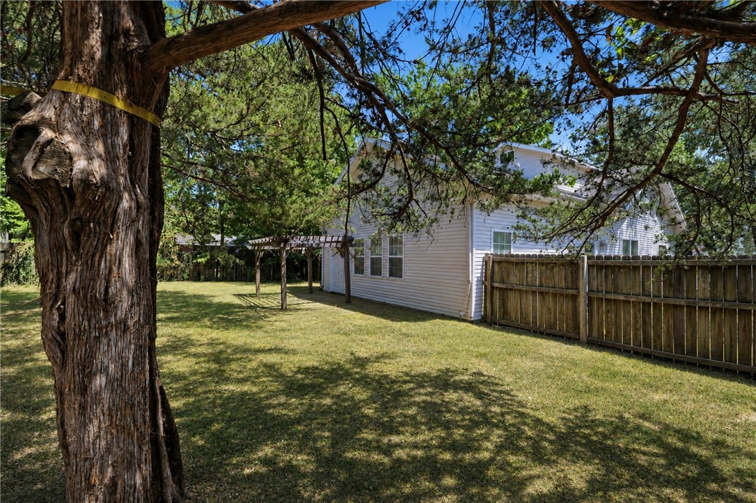 main property photo 31