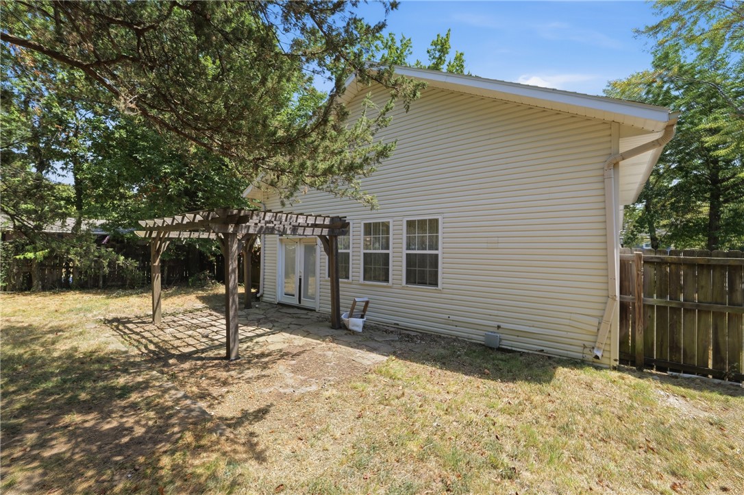 main property photo 33