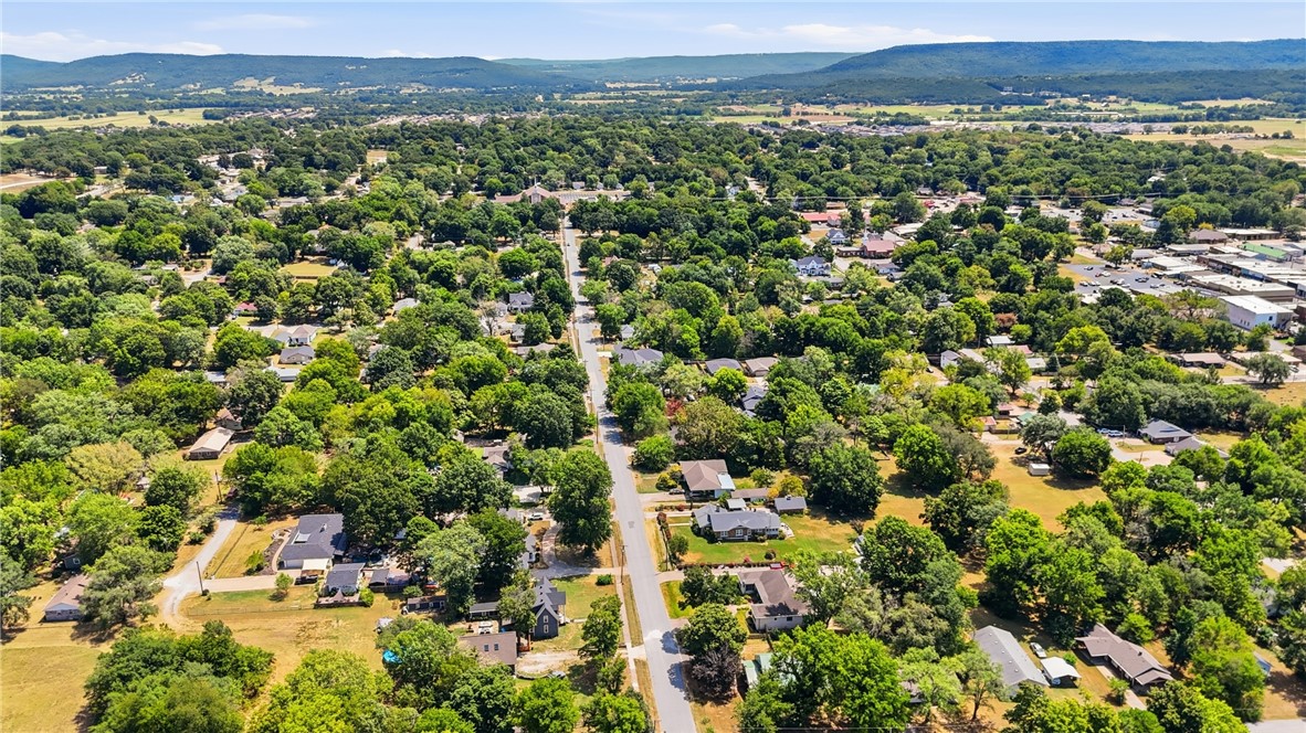 main property photo 41