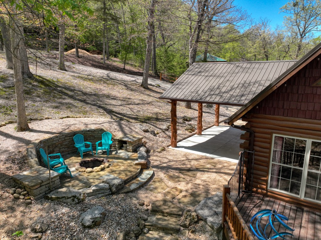 main property photo 15