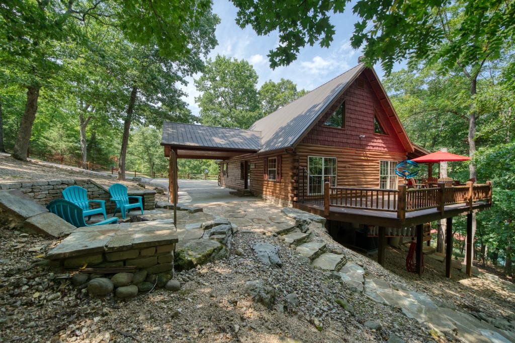 main property photo 24