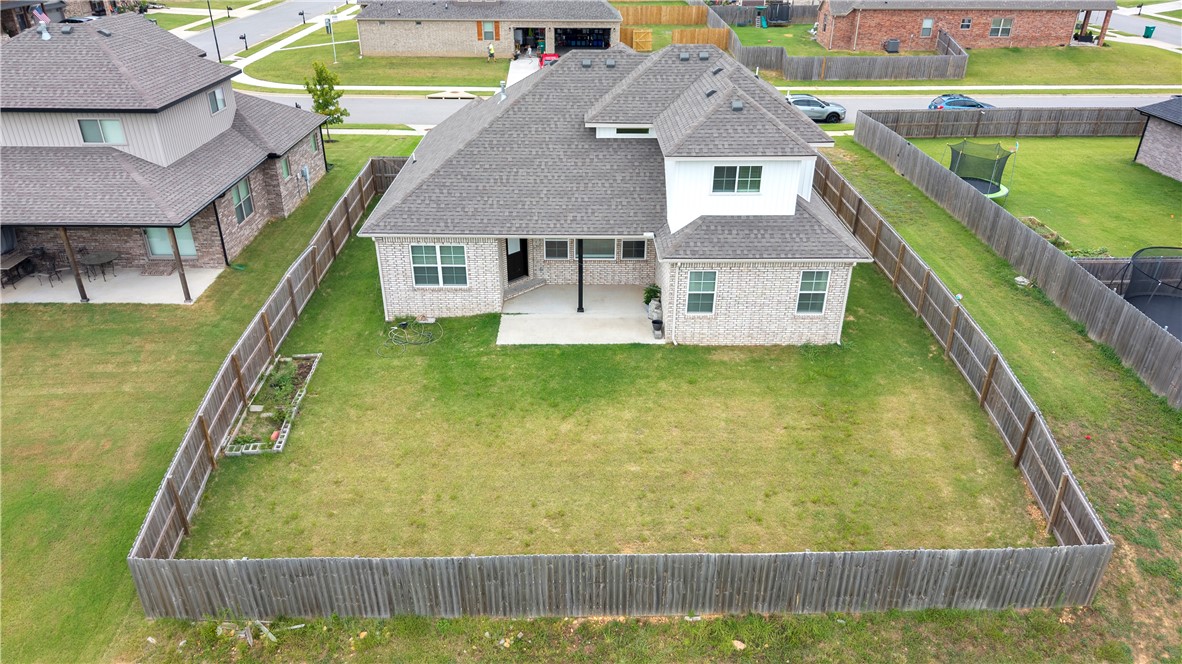 main property photo 26