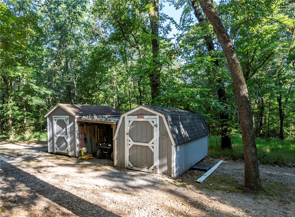 main property photo 29