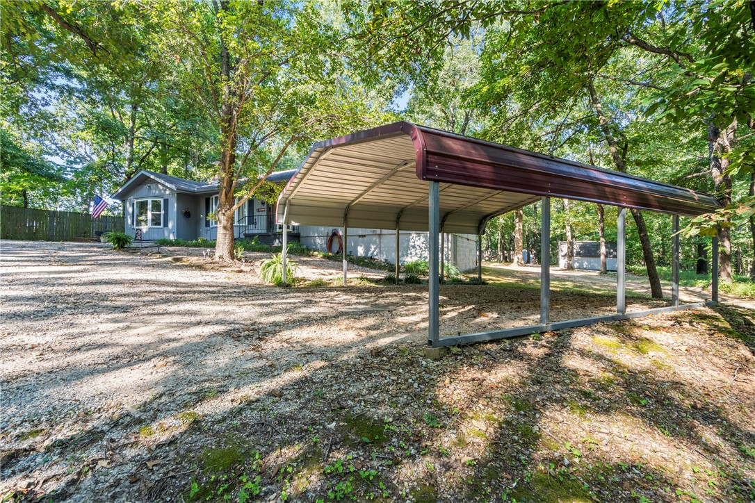 main property photo 30