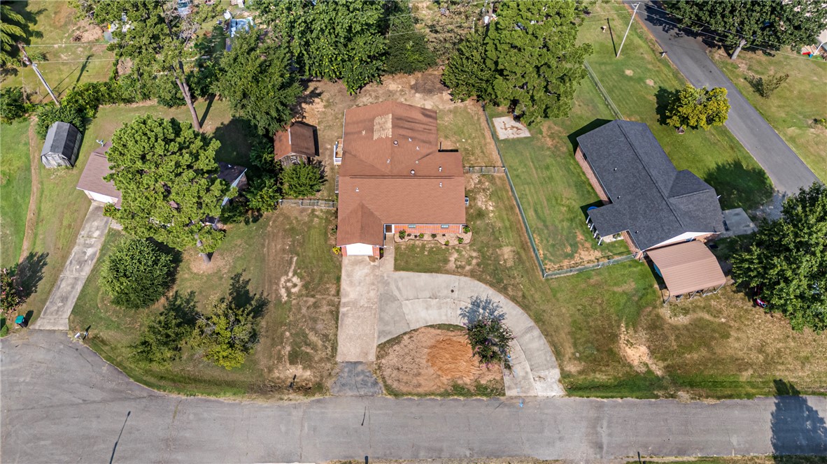 main property photo 44