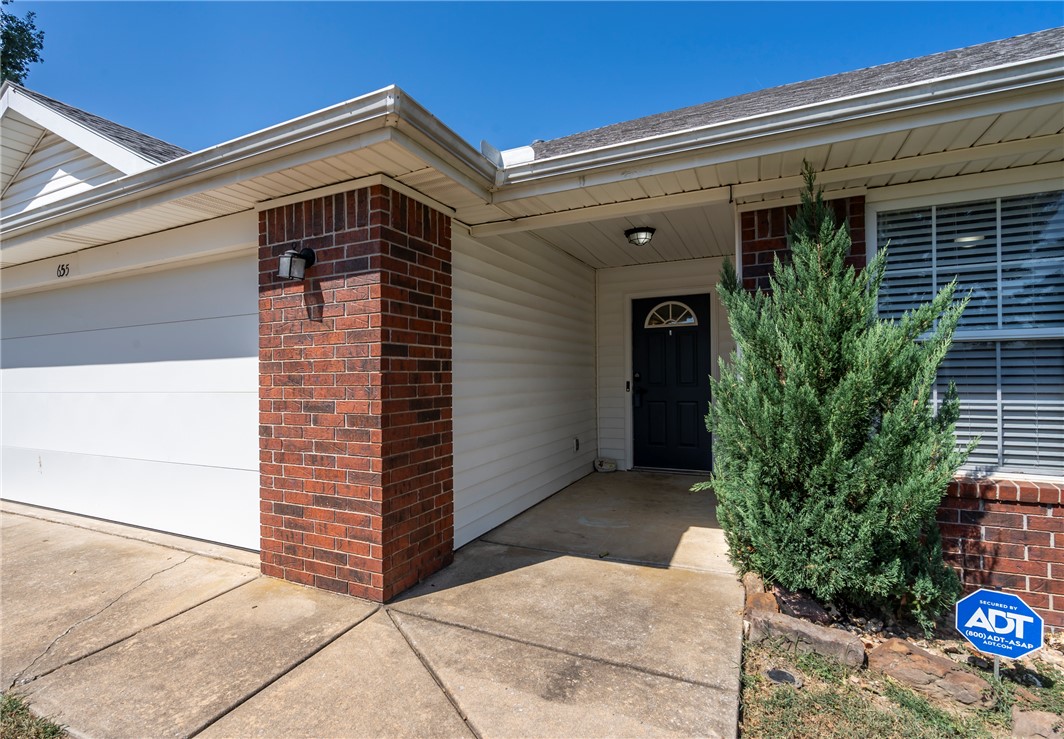 main property photo 35