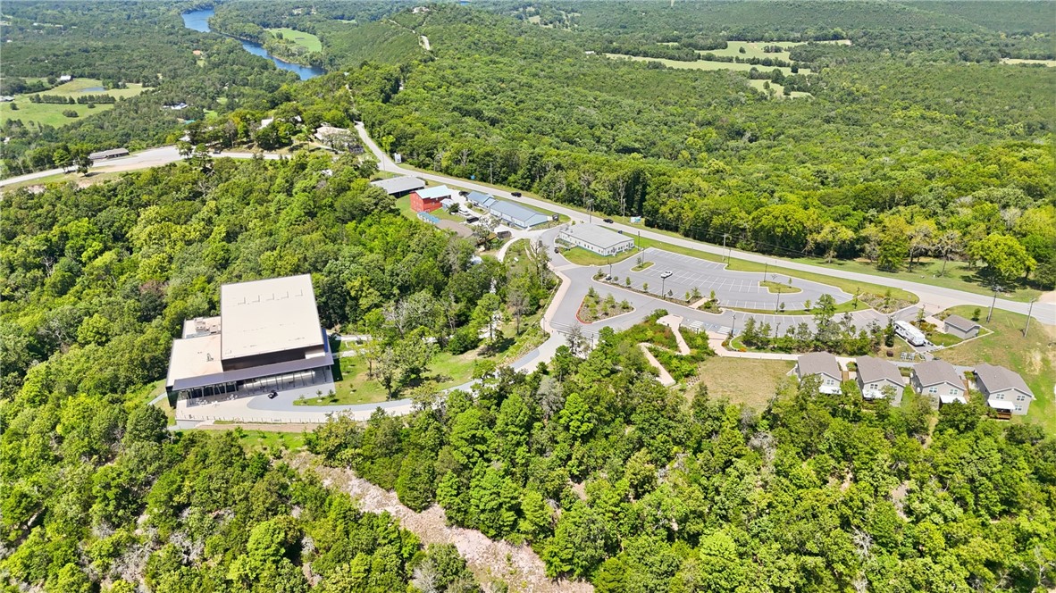 main property photo 41