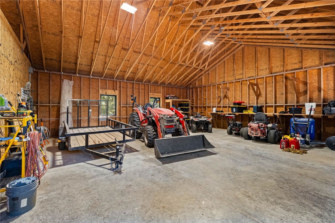 main property photo 51