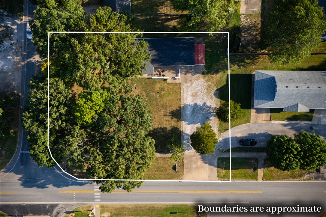 main property photo 10