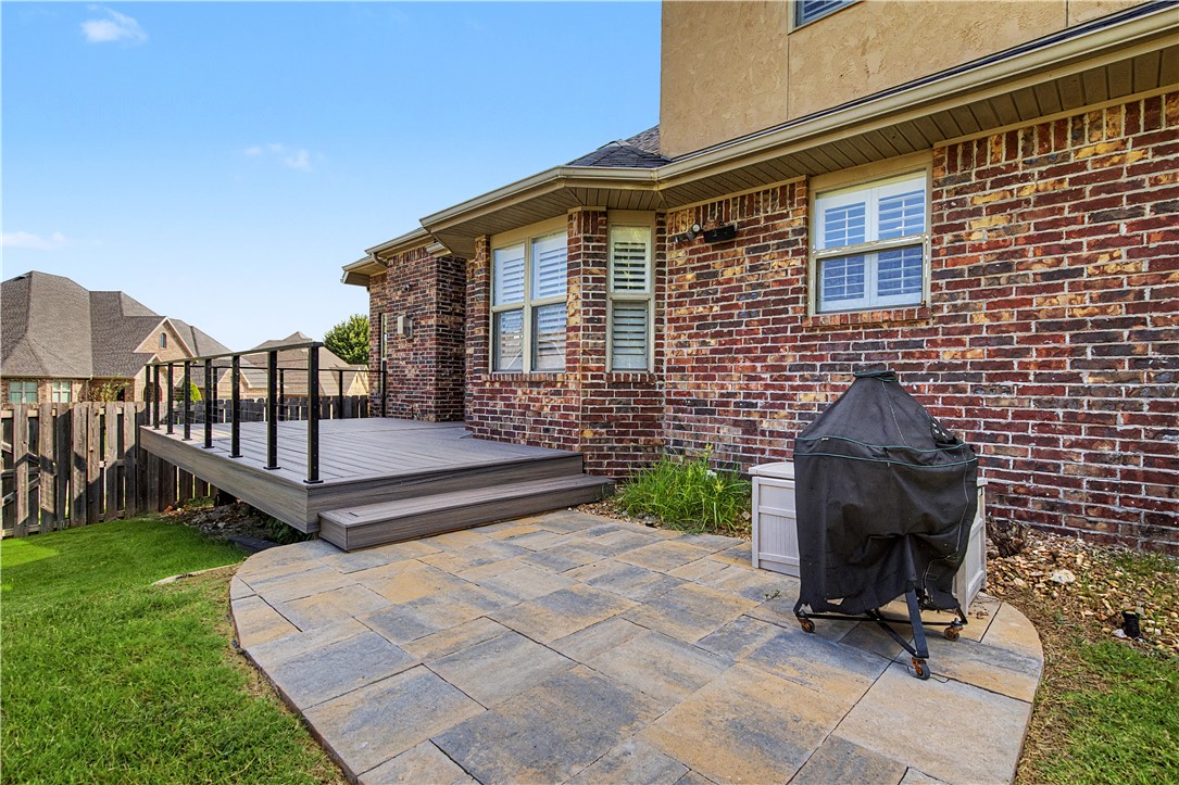 main property photo 41