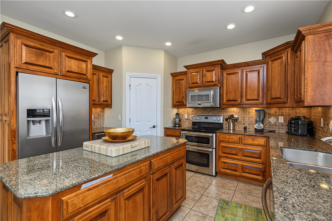 main property photo 57