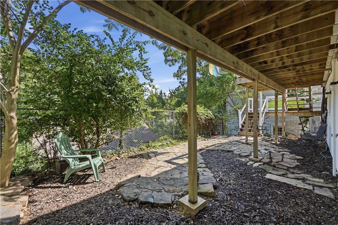 main property photo 23