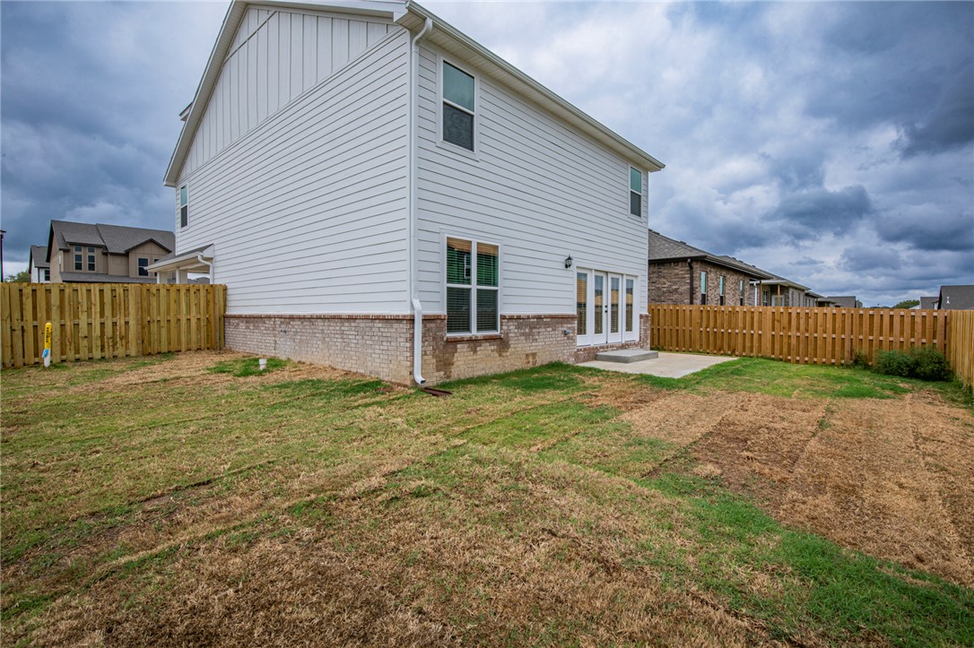 main property photo 23
