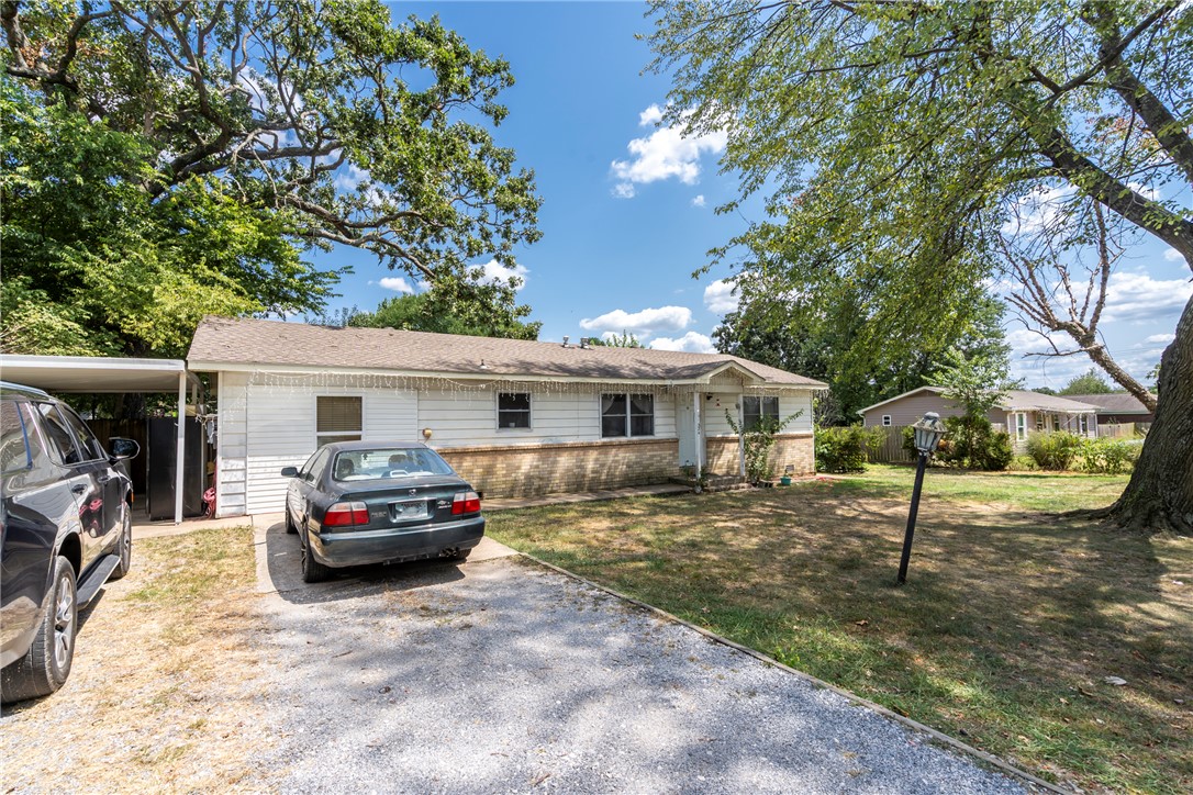 main property photo 23