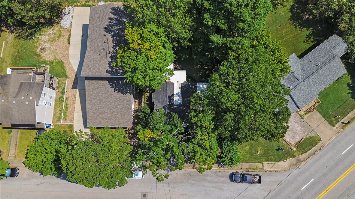 main property photo 16
