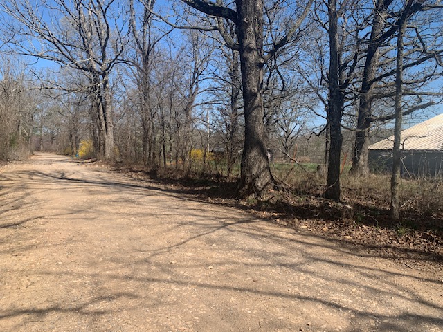 main property photo 13