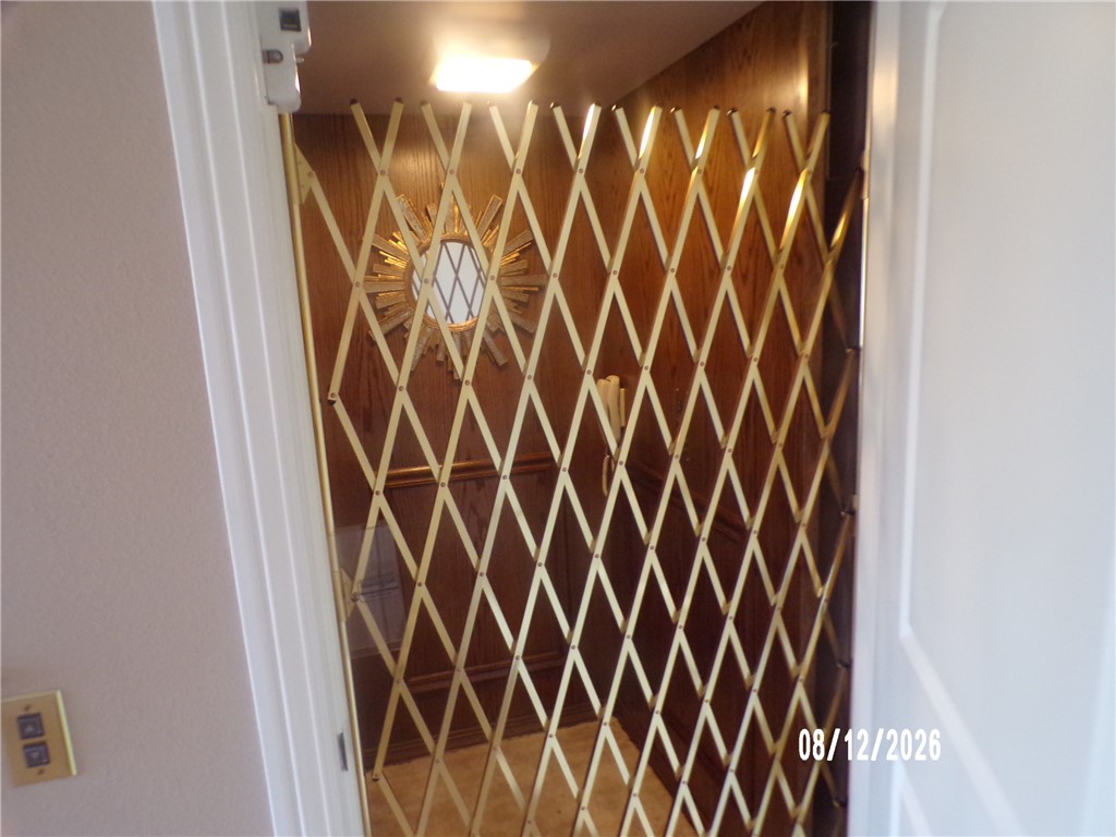 main property photo 25