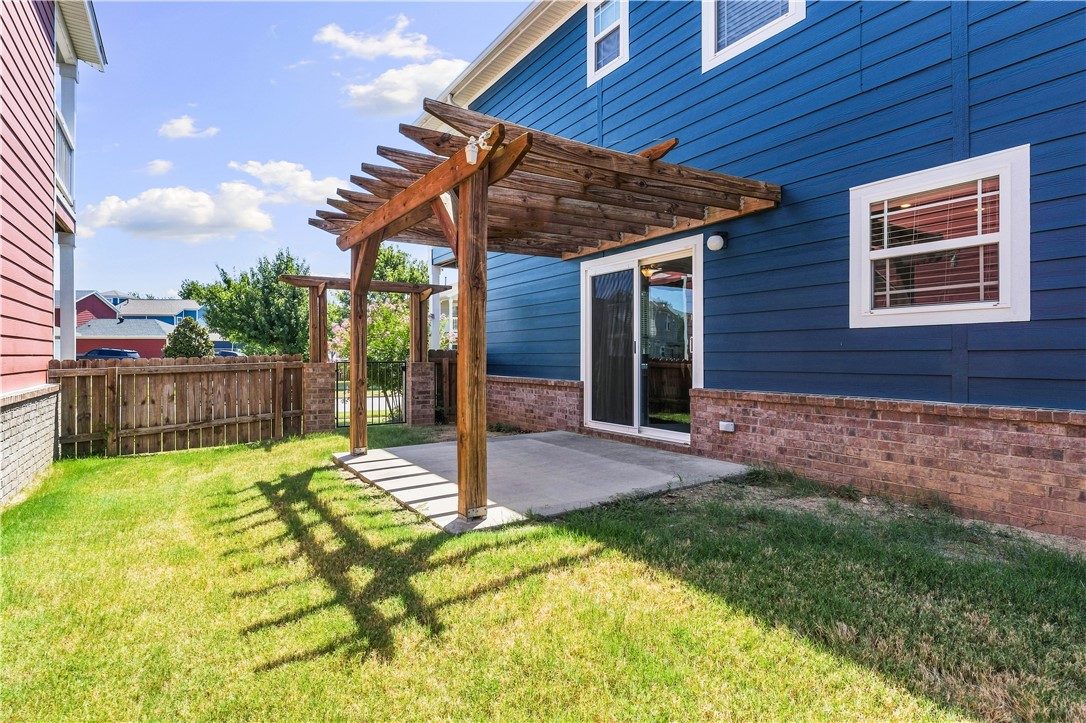 main property photo 34