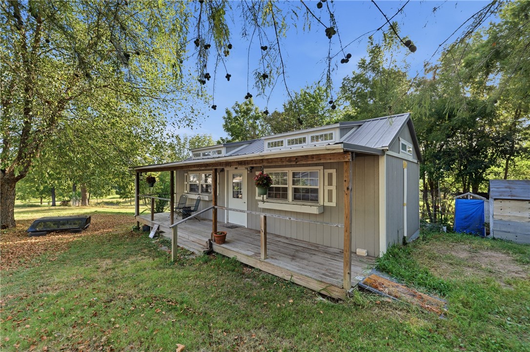main property photo 34