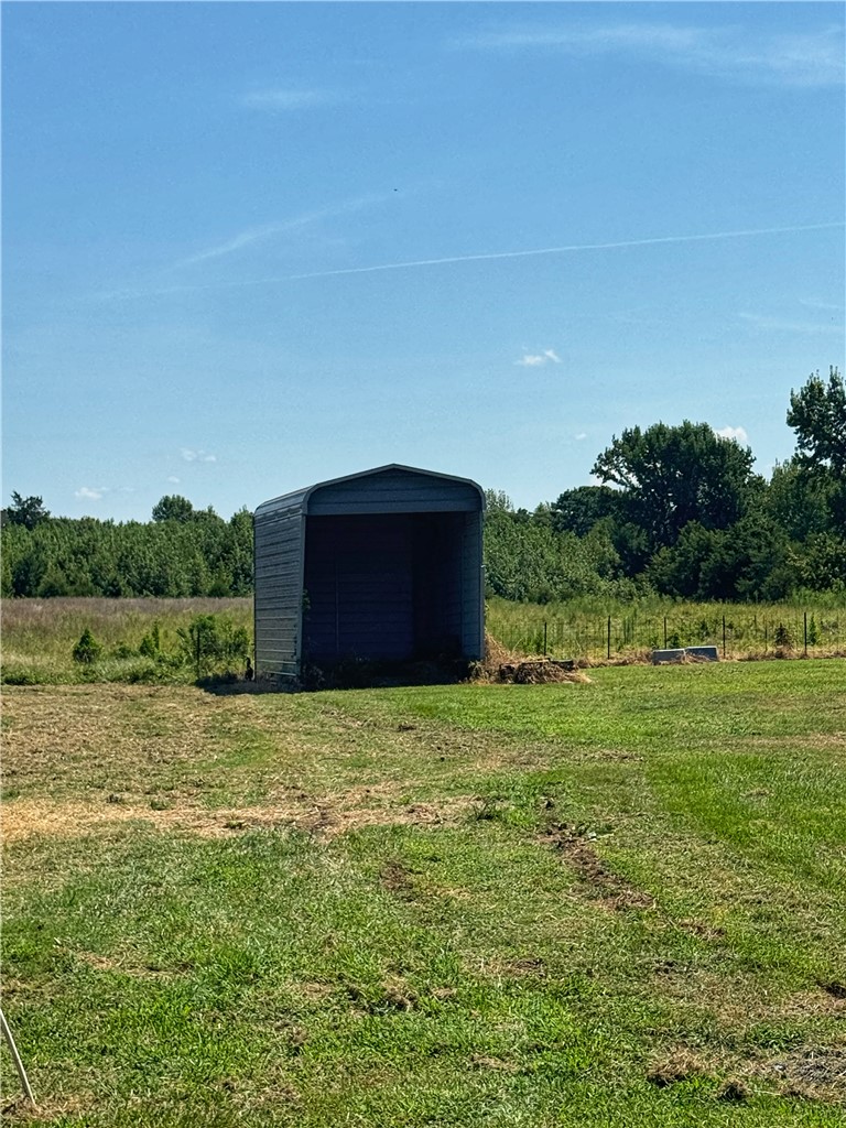 main property photo 32