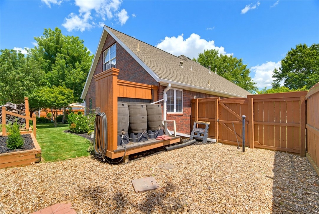 main property photo 56