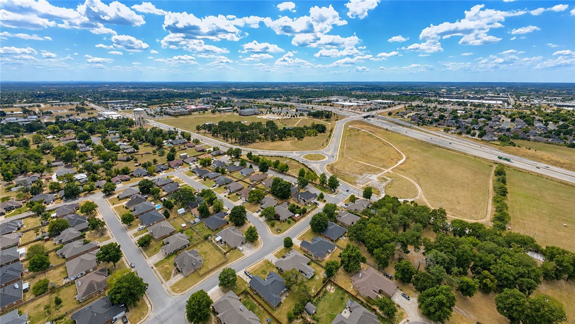 main property photo 58
