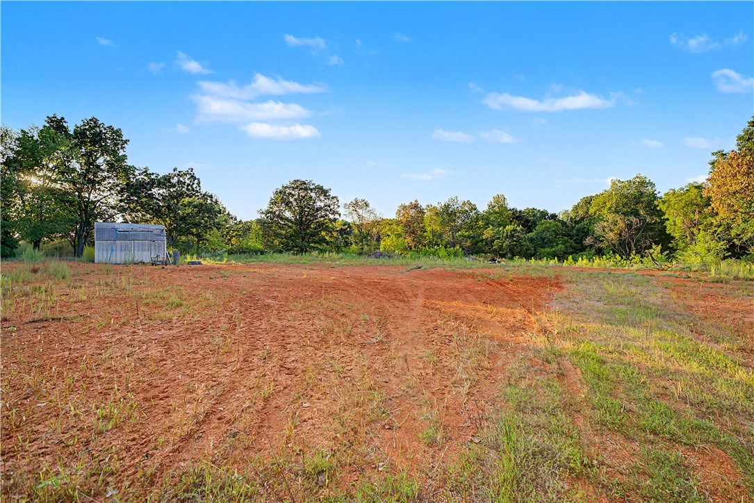 main property photo 19
