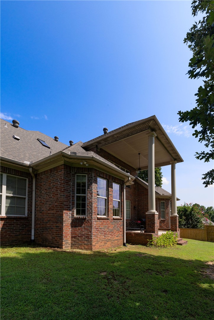 main property photo 44
