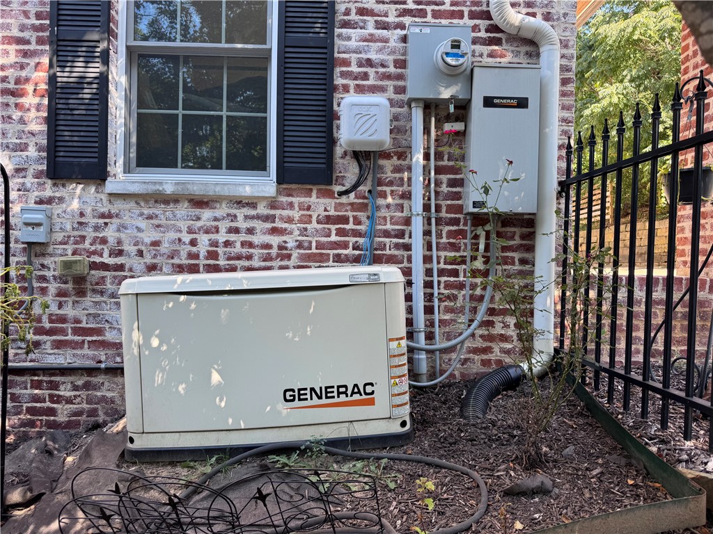 main property photo 31