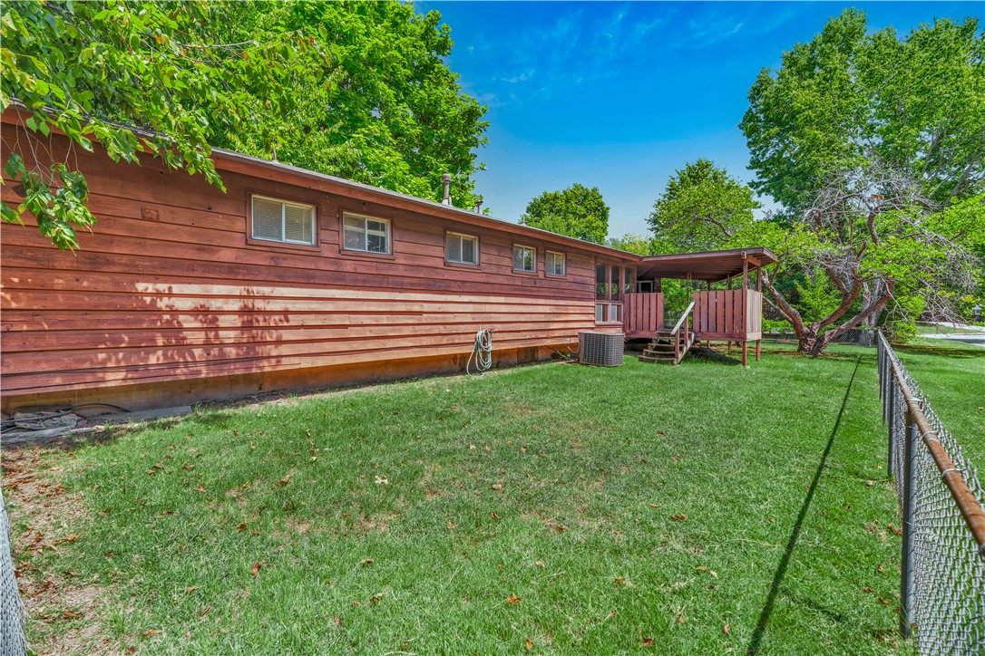 main property photo 24