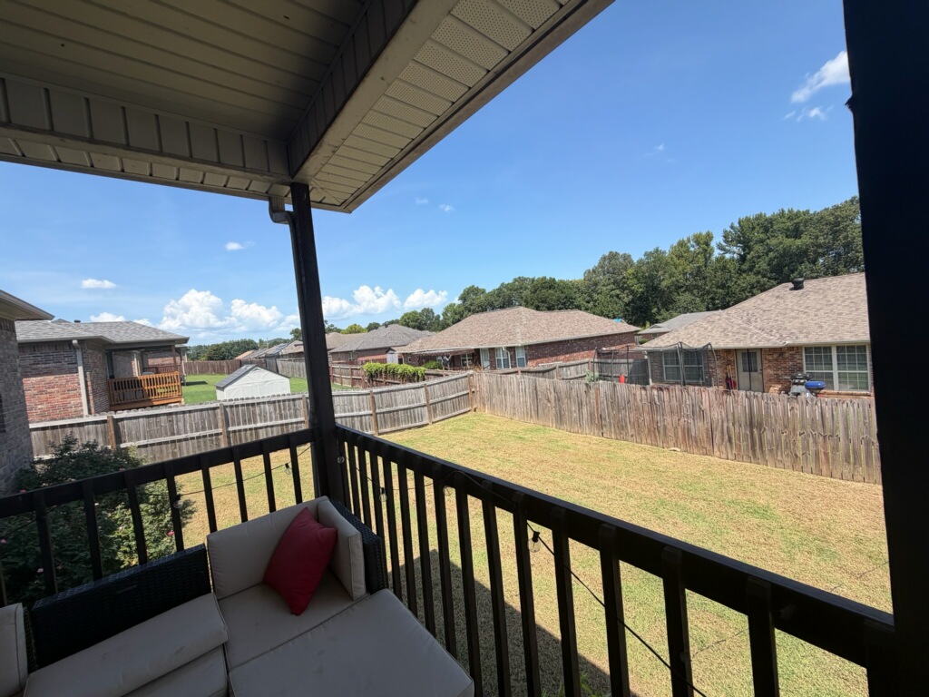 main property photo 24
