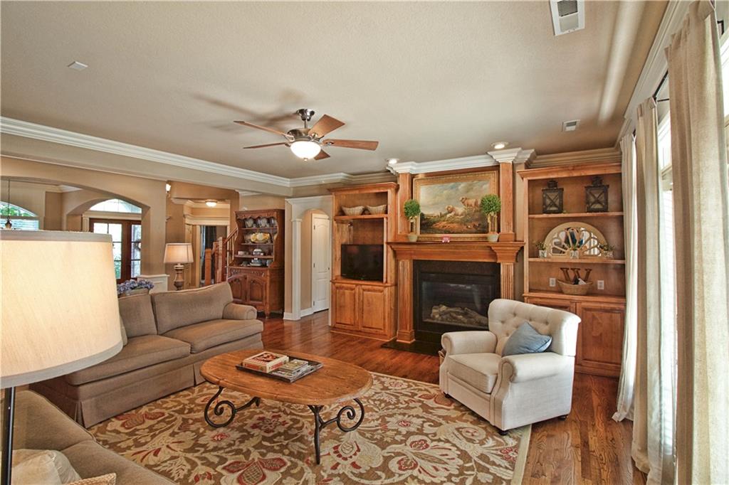 main property photo 16