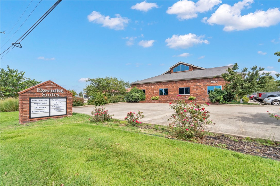 main property photo 8