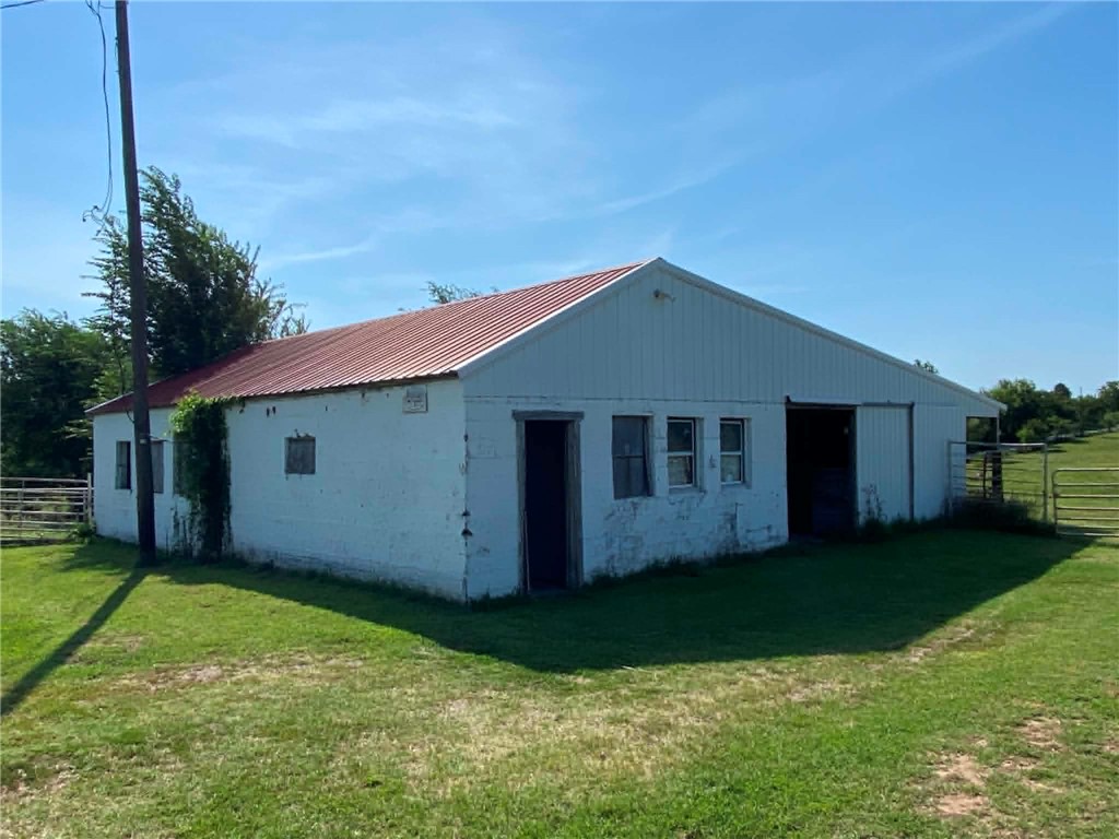 main property photo 20