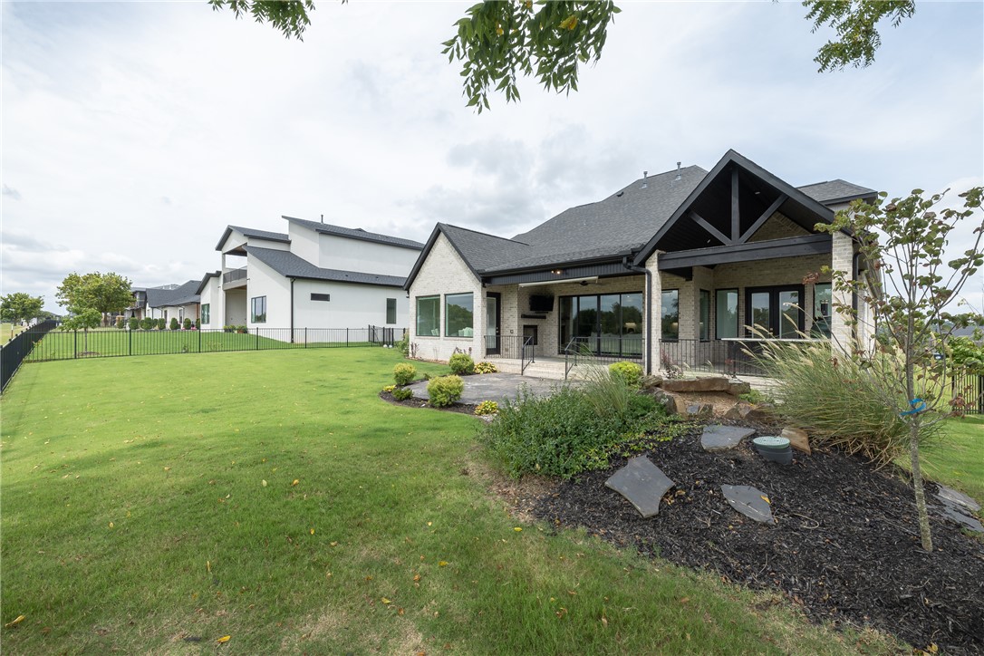 main property photo 51