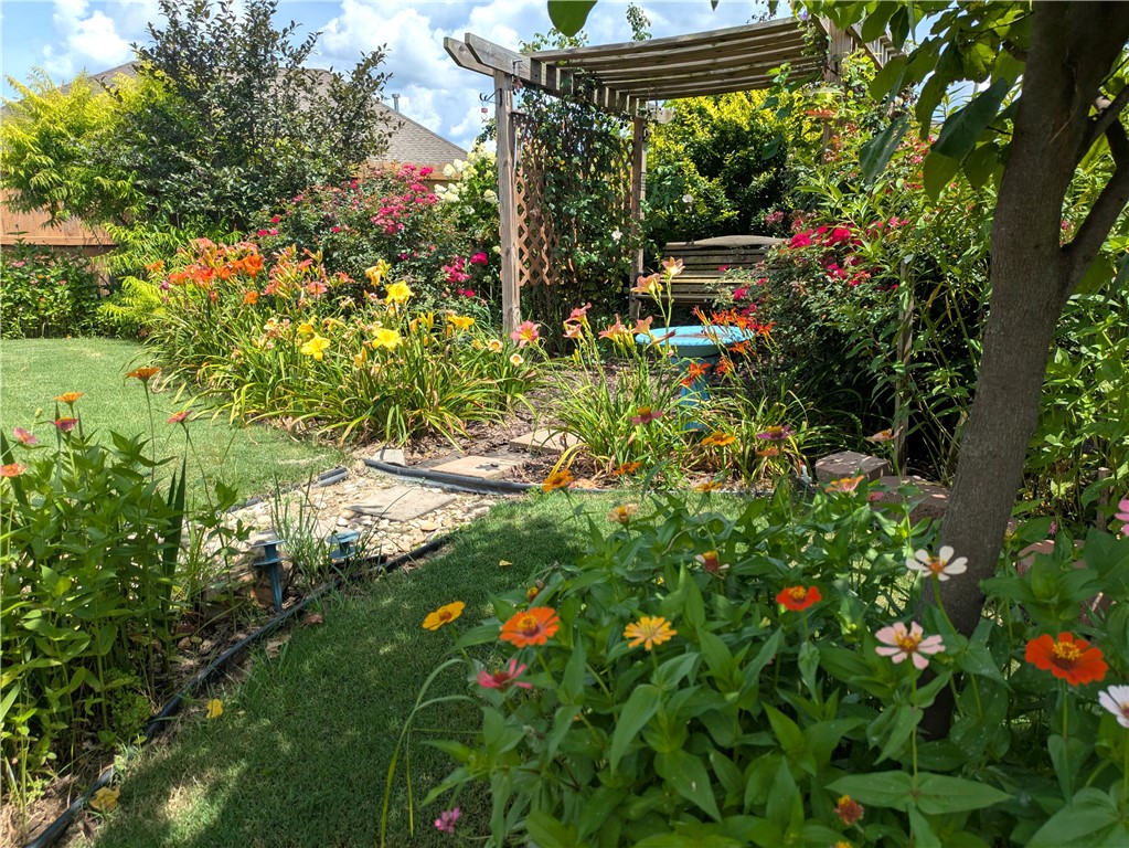 main property photo 30