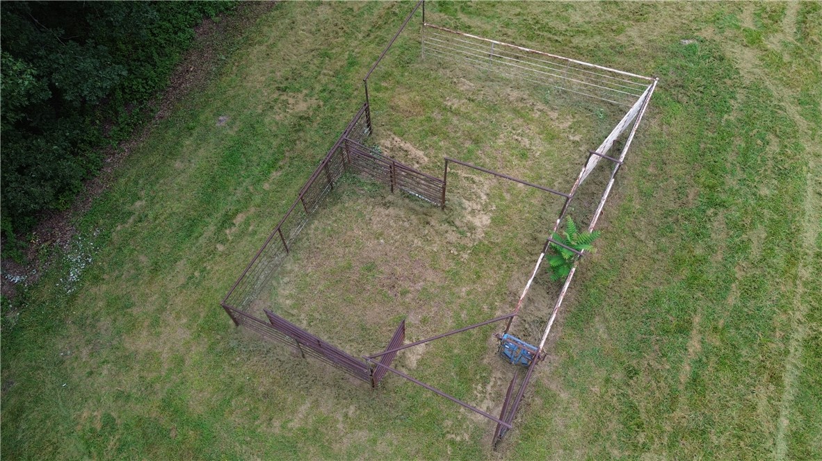 main property photo 34