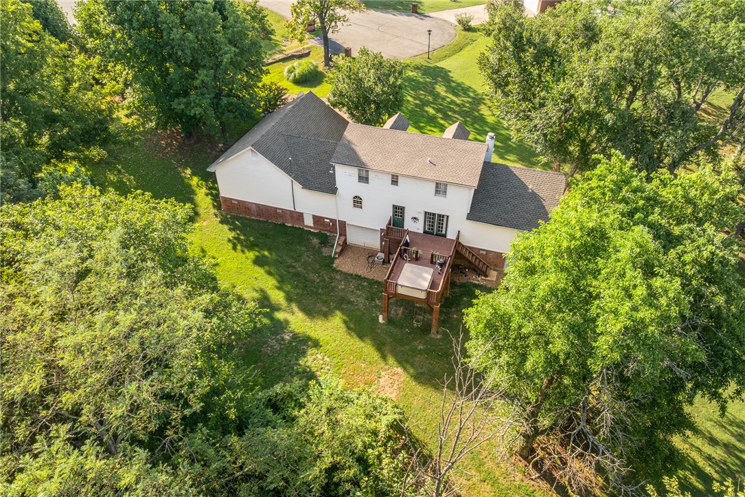 main property photo 10