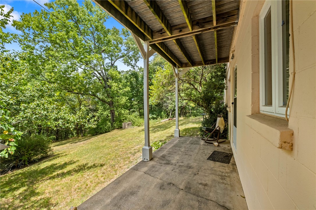 main property photo 21