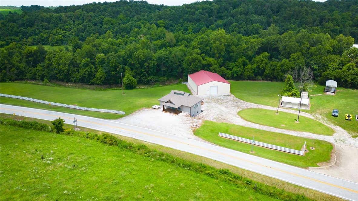 main property photo 29