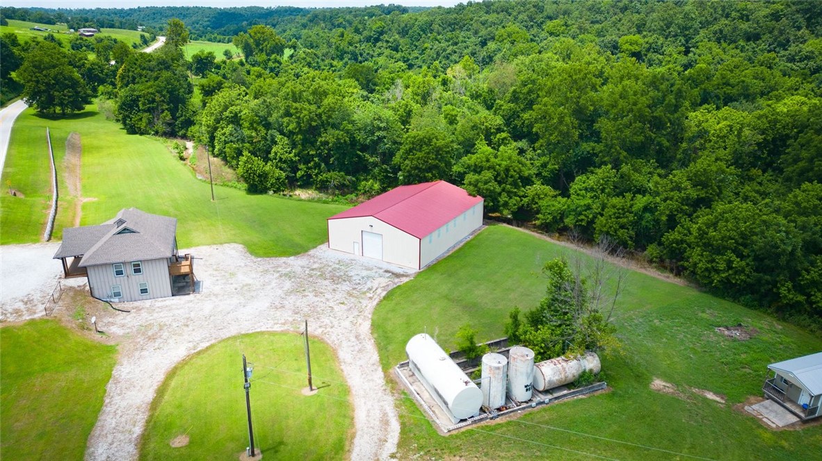 main property photo 36